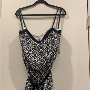 Black and white jumper